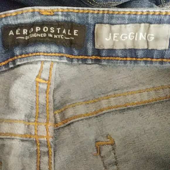 Aeropostale jeans - Picture 3 of 4